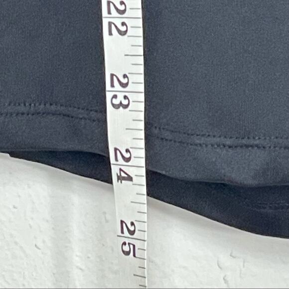 ENERGIE Black Racerback Tank with Built-In Bra Size Large - Picture 4 of 10